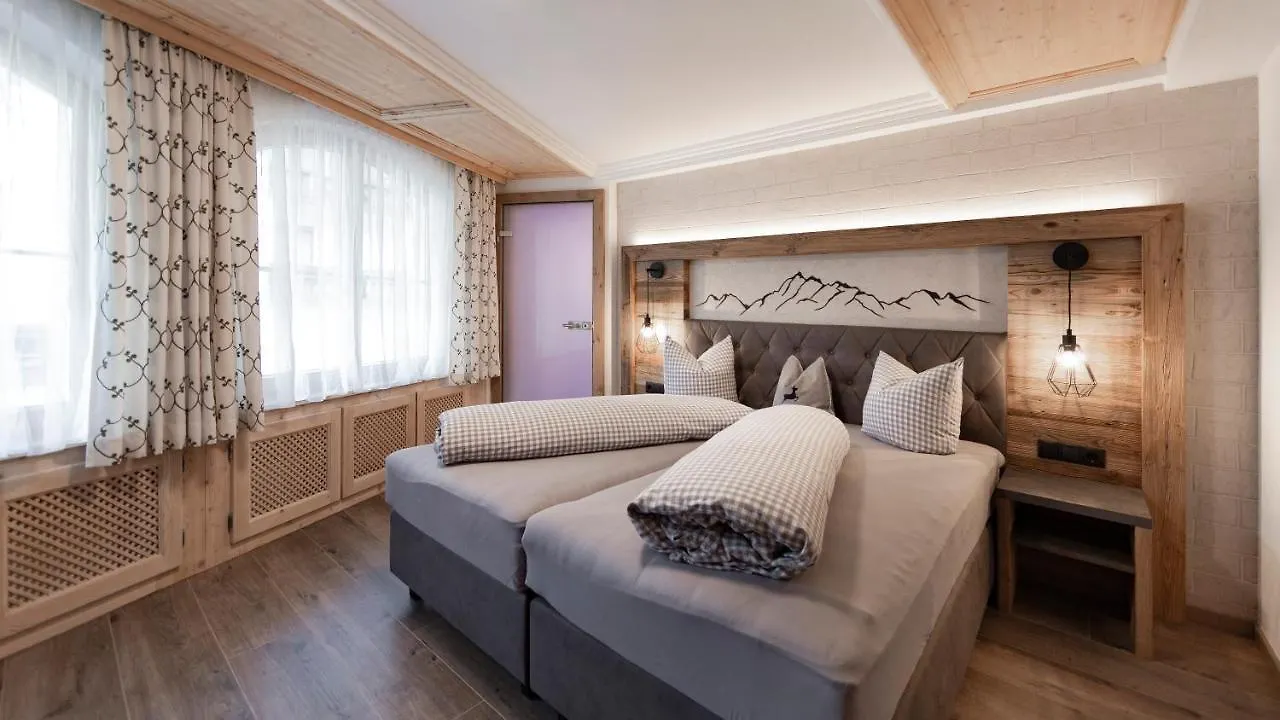 Hotel Tanzer Ischgl 3*,  Austria